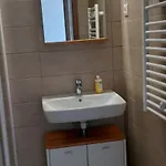 Ikon Apartment *